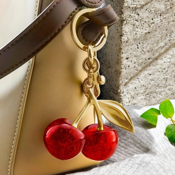 🆕️ Glitzy Cherry Delight Fashion Glitter Resin Cherry Bag Gold Charm Keychain - Picture 1 of 13